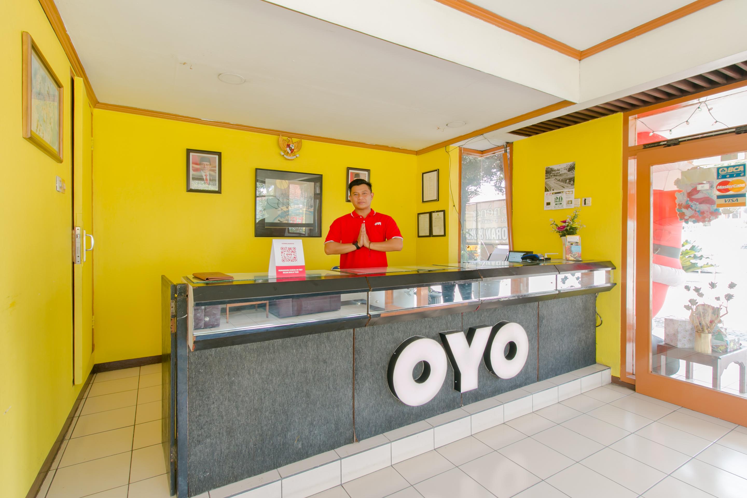 Oyo 1996 Koneng Hotel Cibodas Екстериор снимка